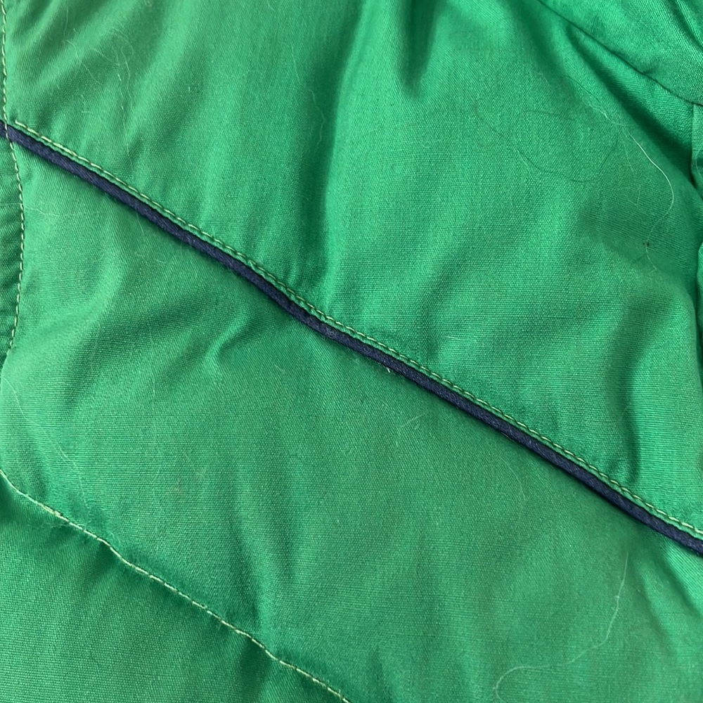 Vintage Green Puffer Vest for Women - Picture 6 of 16